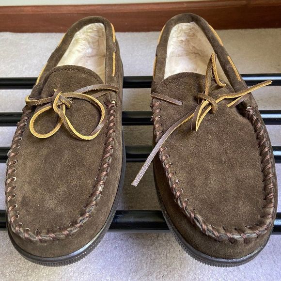 MINNETONKA Men Suede Moccasin - NEW - NWOB - Picture 1 of 8
